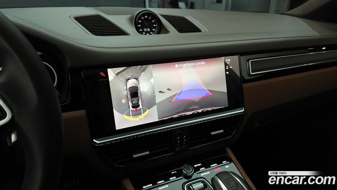 Porsche Cayenne 2022