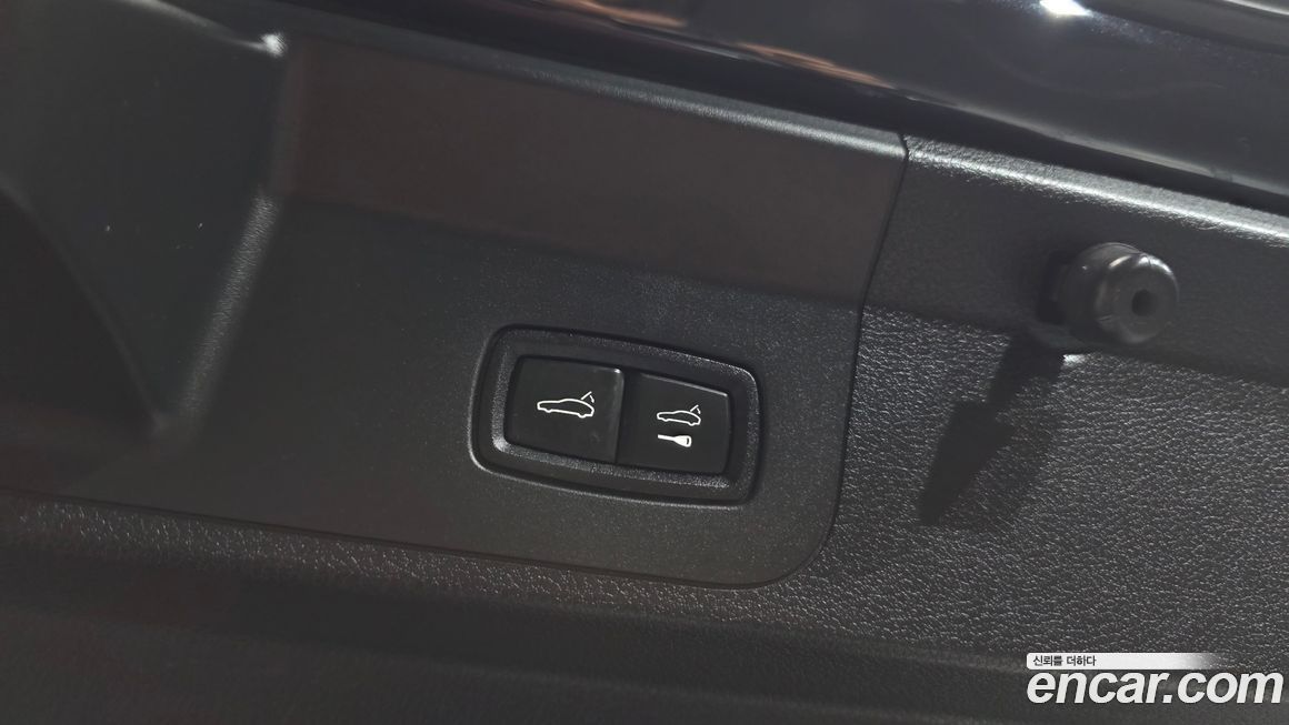 Porsche Panamera 2021