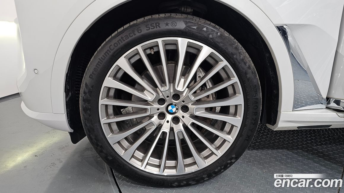 BMW X7 2024