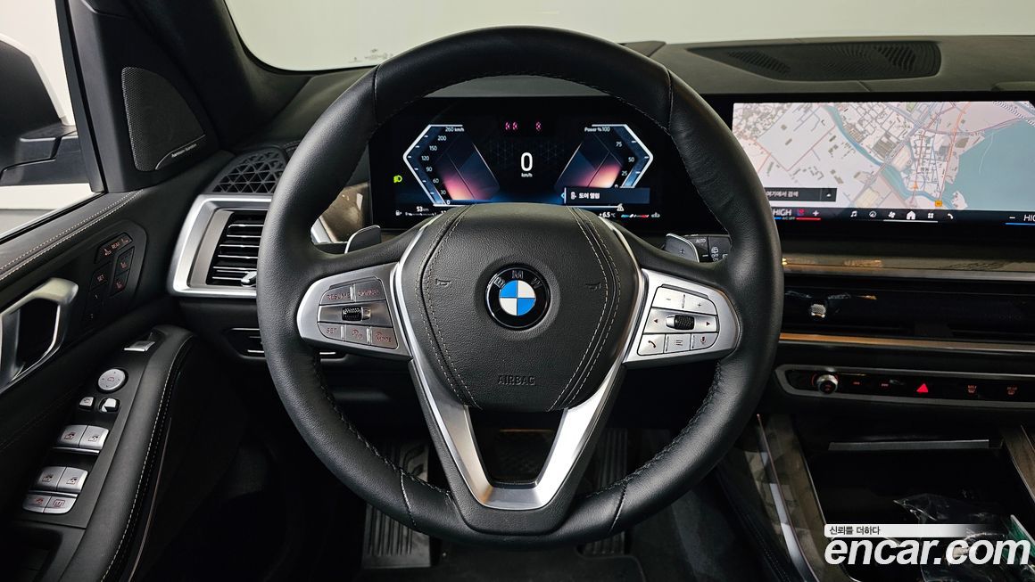 BMW X7 2024