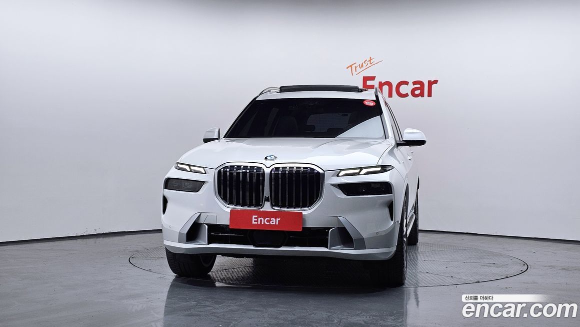 BMW X7 2024