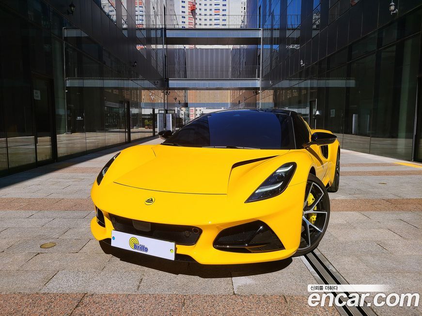 Lotus Emira 2024