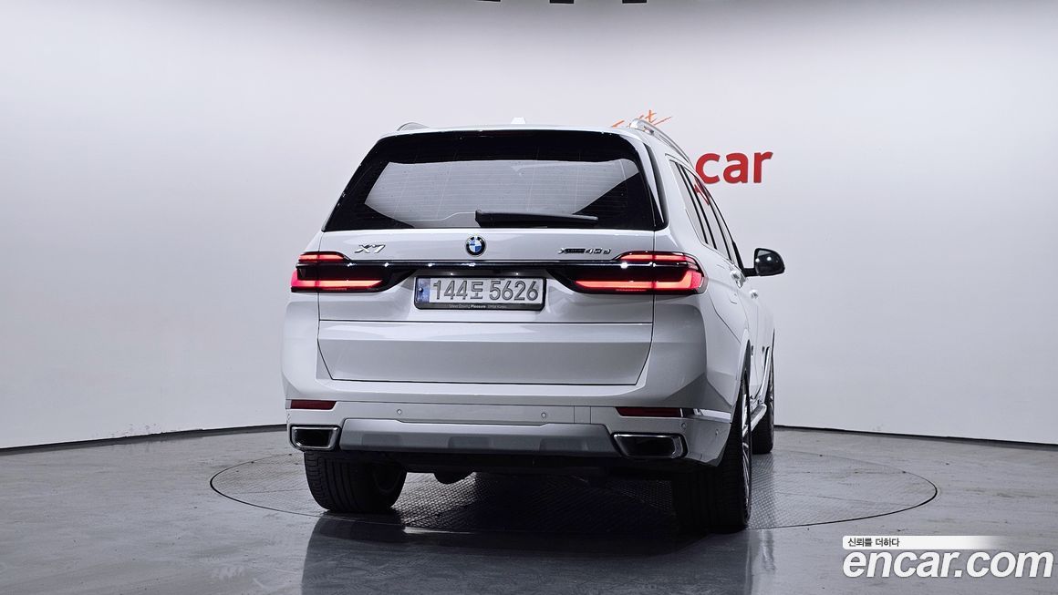 BMW X7 2024