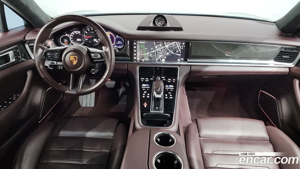 Porsche Panamera 2022