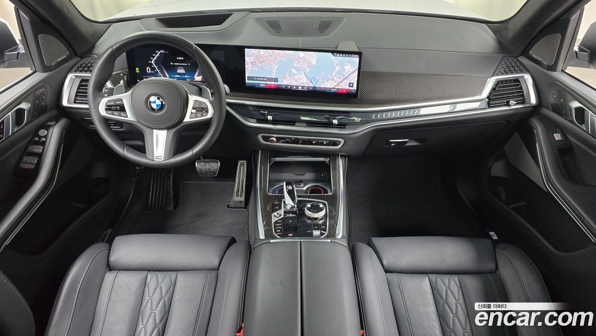 BMW X7 2025