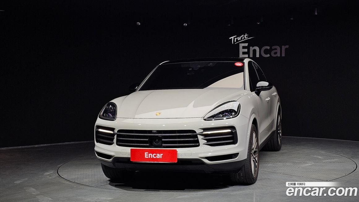 Porsche Cayenne 2022