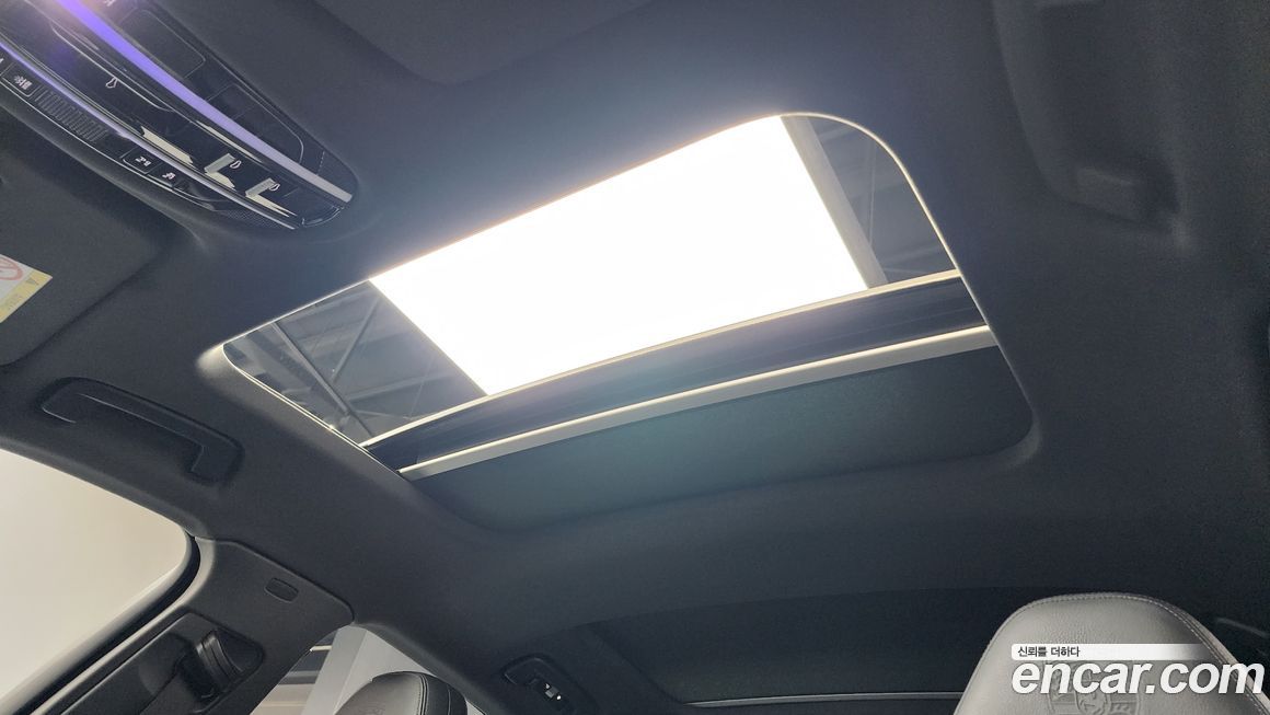 Porsche Panamera 2023