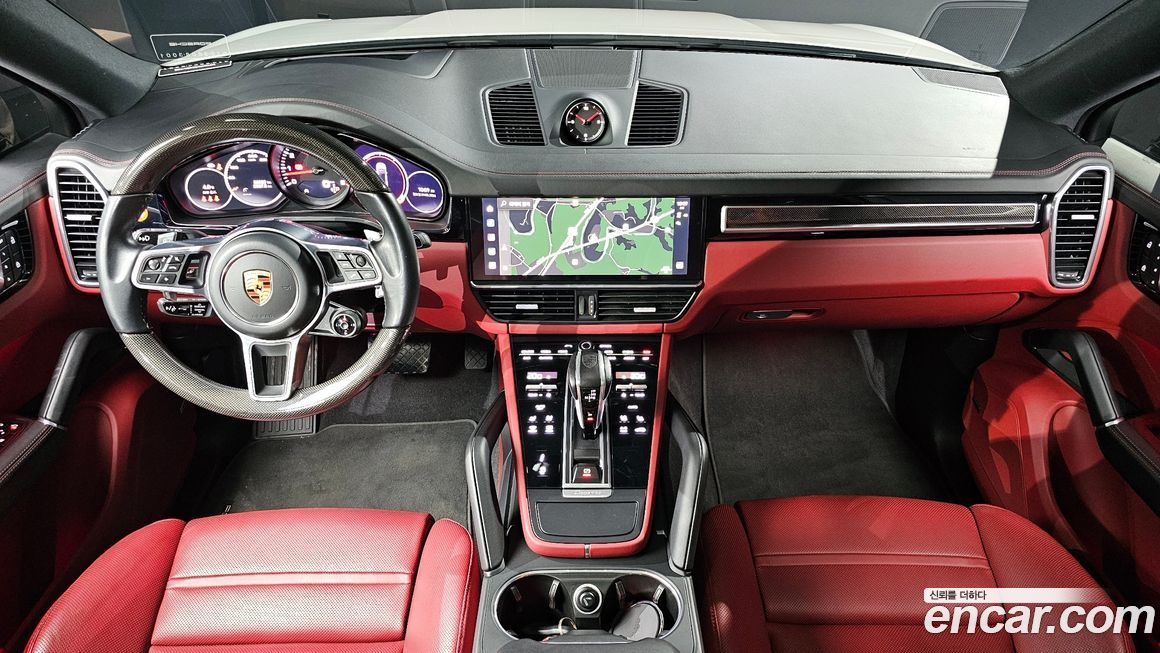 Porsche Cayenne 2022