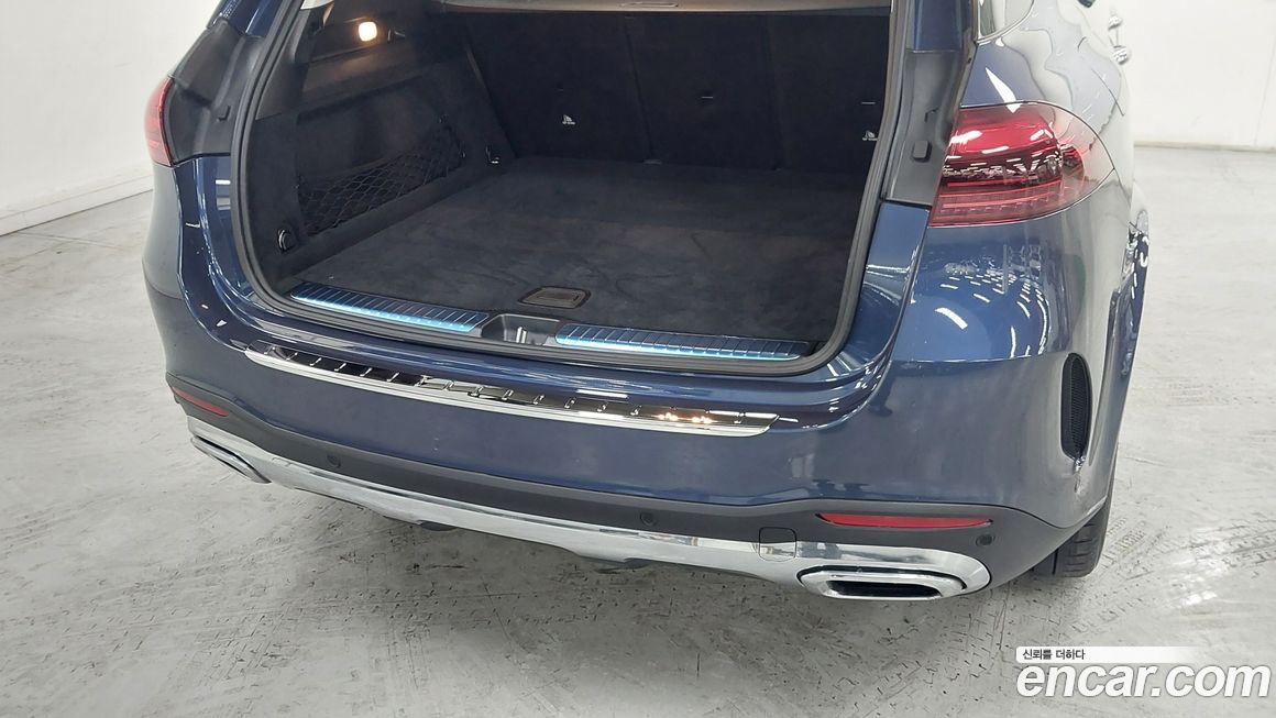 Mercedes-Benz GLE-Class 2025