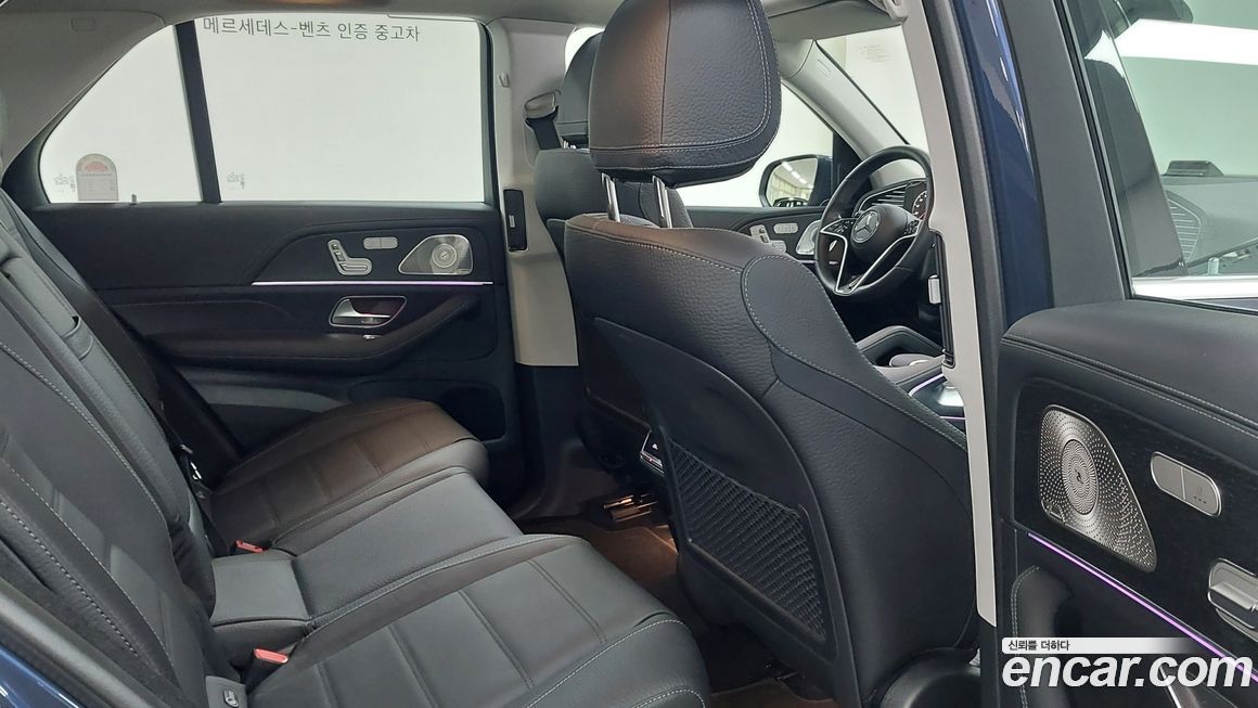 Mercedes-Benz GLE-Class 2025