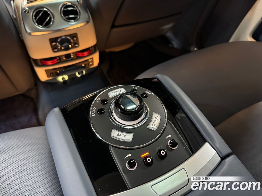 Rolls-Royce Ghost 2011