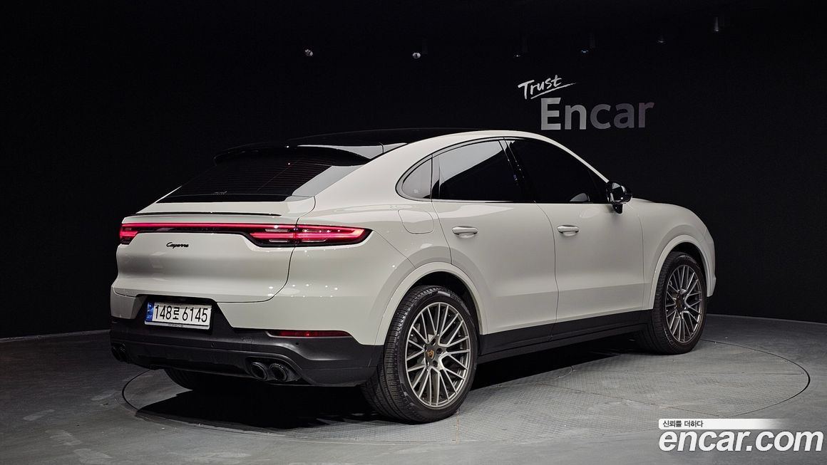 Porsche Cayenne 2022