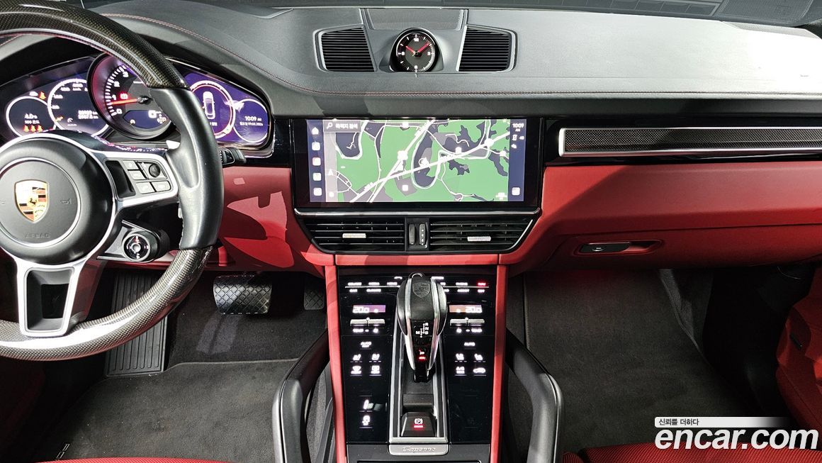 Porsche Cayenne 2022