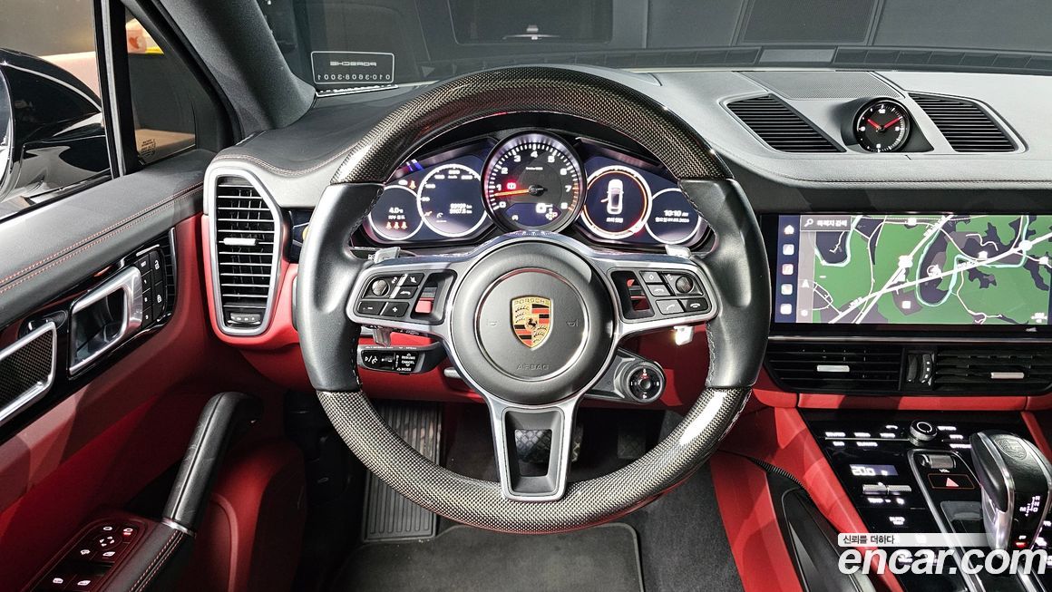 Porsche Cayenne 2022