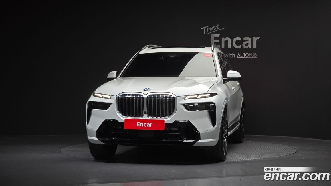 BMW X7 2025