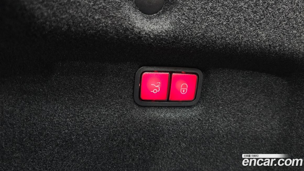 Mercedes-Benz SL-Class 2025