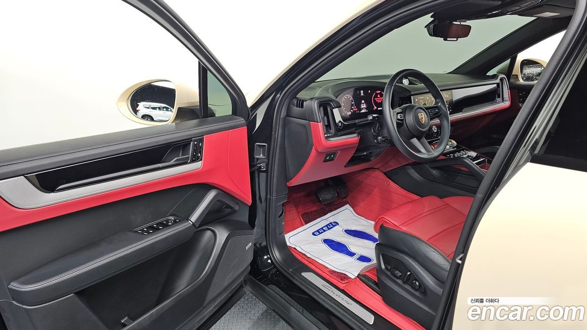 Porsche Cayenne 2024