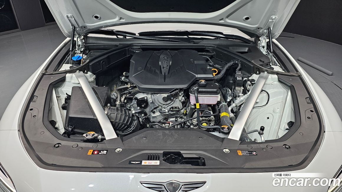 Genesis G70 2025