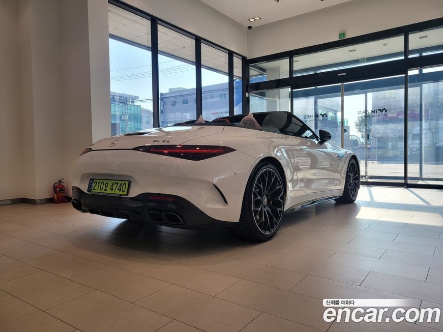 Mercedes-Benz SL-Class 2023