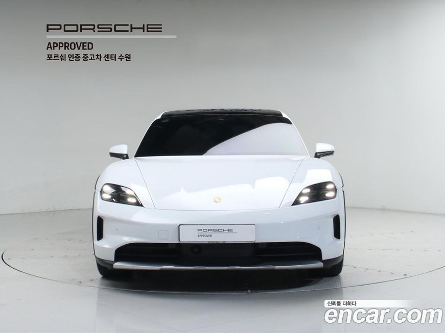 Porsche Taycan 2025
