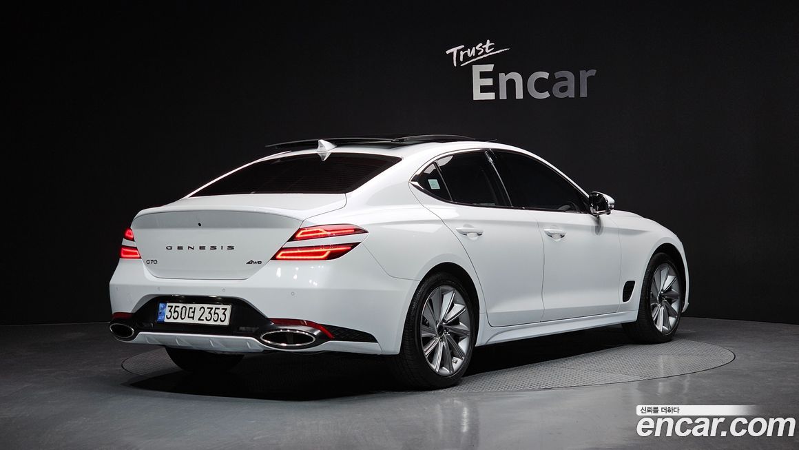 Genesis G70 2025