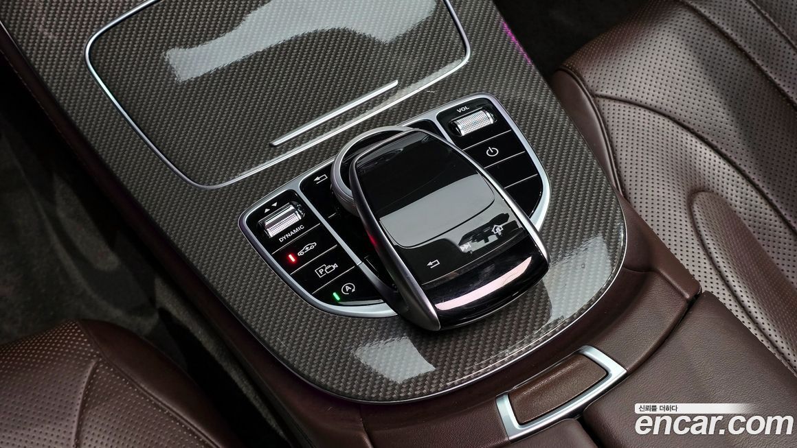Mercedes-Benz CLS-Class 2019