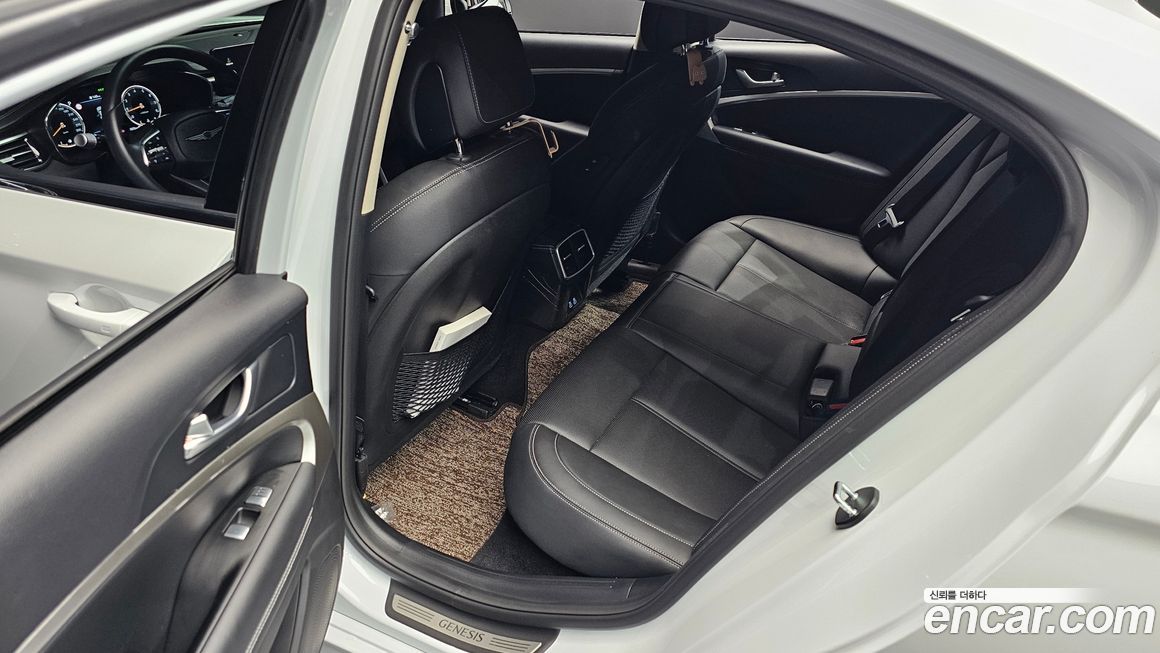 Genesis G70 2025