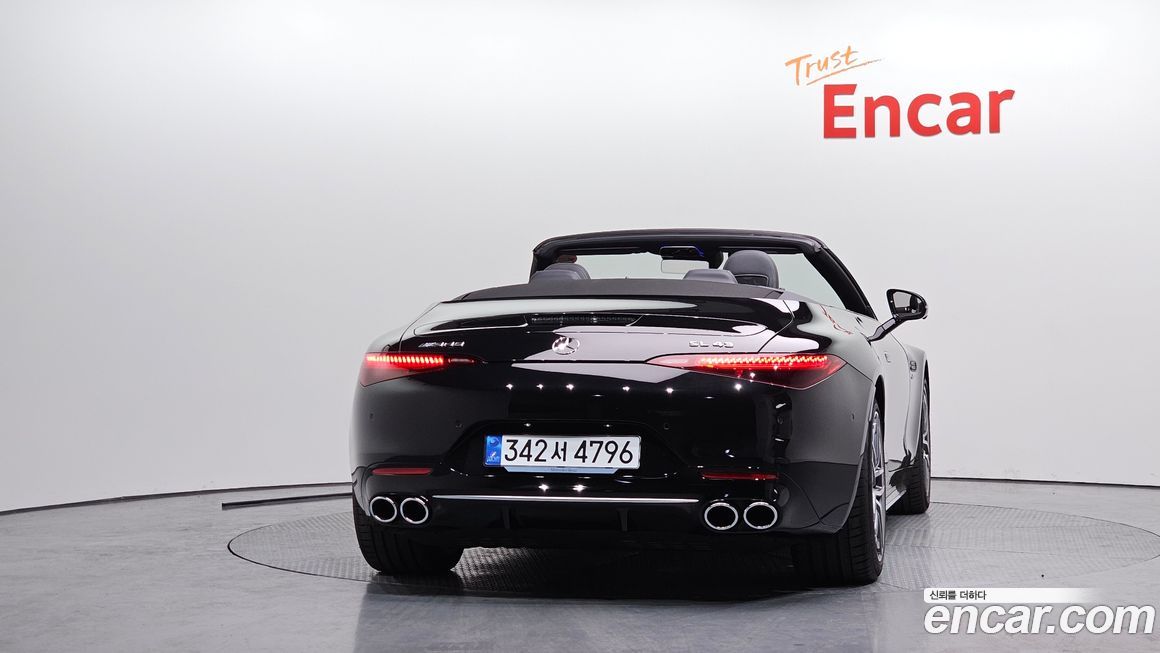 Mercedes-Benz SL-Class 2025