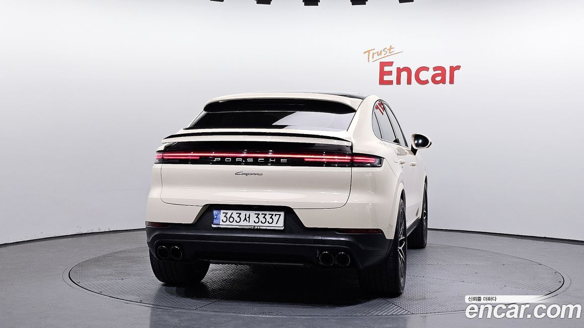 Porsche Cayenne 2024