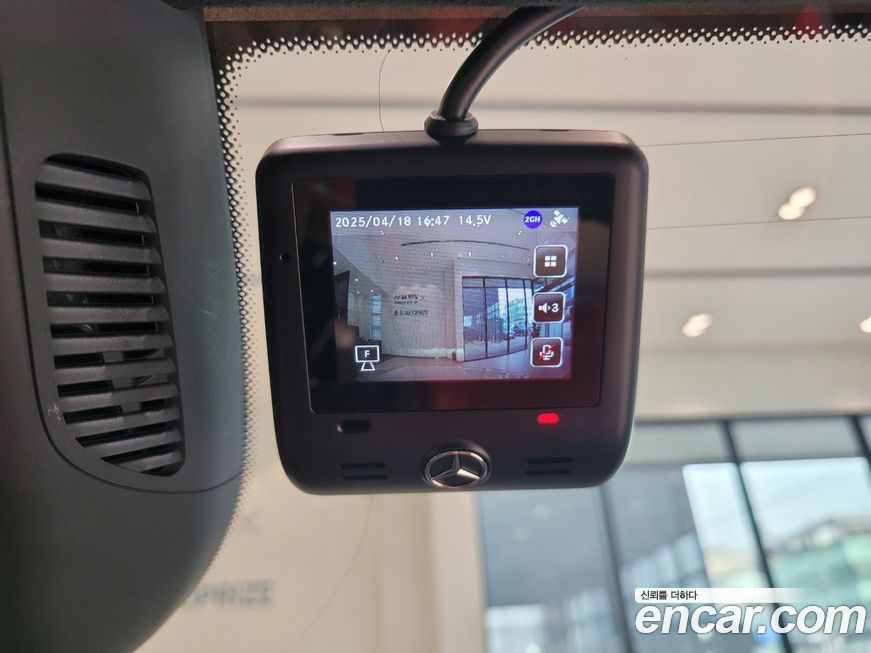 Mercedes-Benz SL-Class 2023