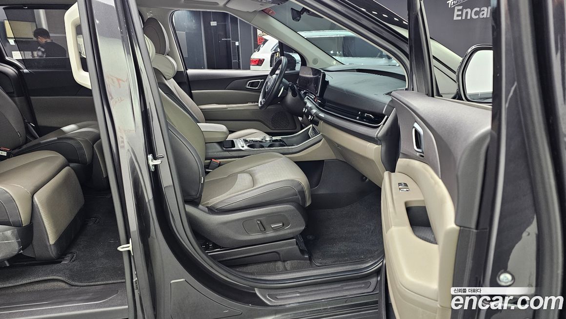 Kia Canival 2024