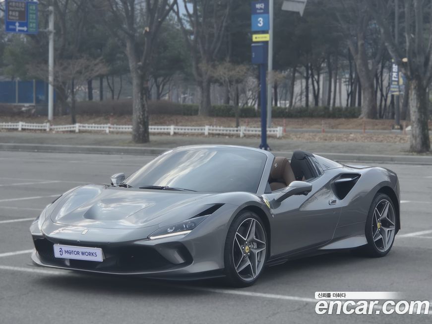Ferrari F8 2021