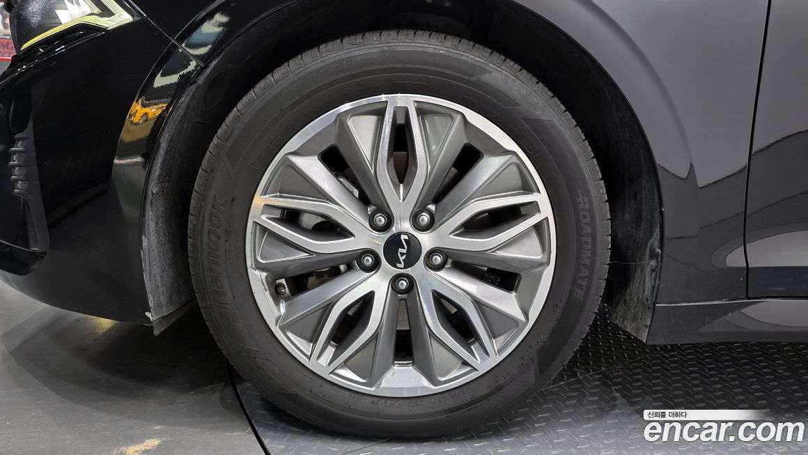 Kia K5 2023