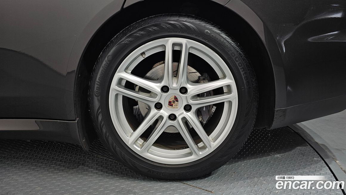 Porsche Panamera 2014