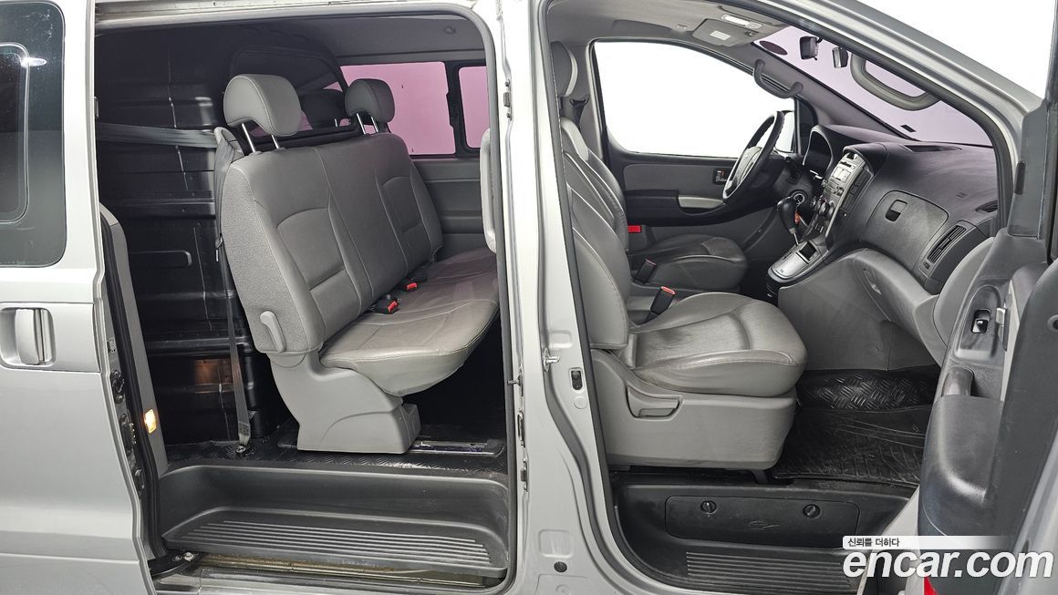 Hyundai Starex 2016