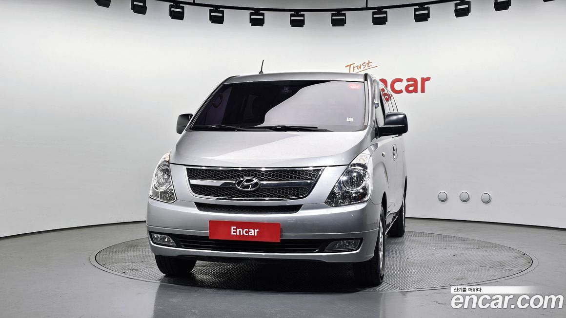 Hyundai Starex 2016