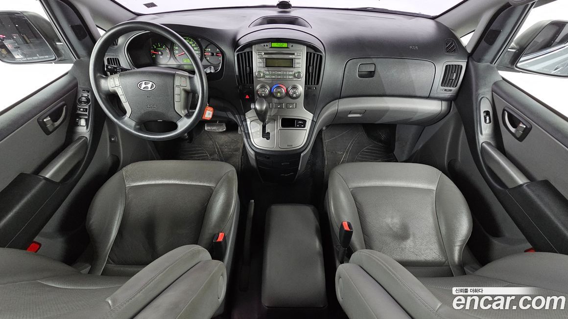 Hyundai Starex 2016