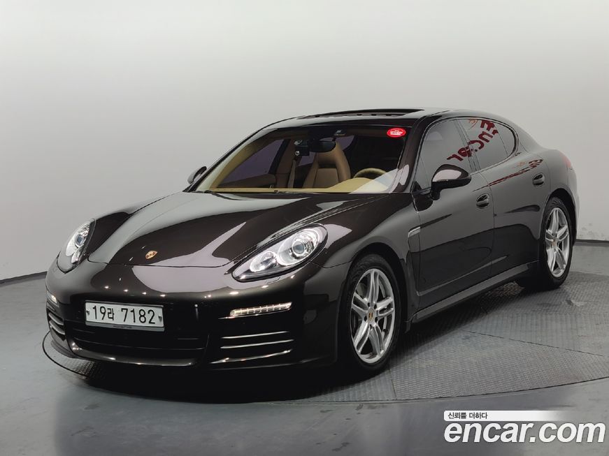 Porsche Panamera 2014