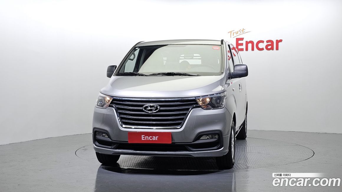 Hyundai Starex 2019