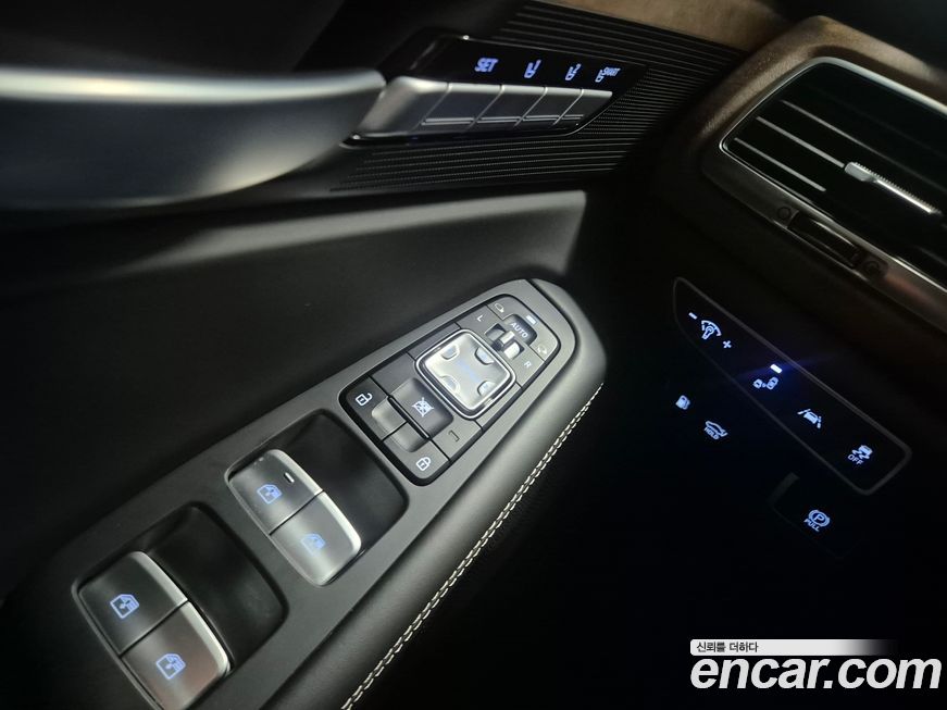 Genesis G90 2020
