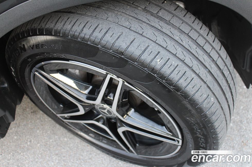 Mercedes-Benz GLC-Class 2022