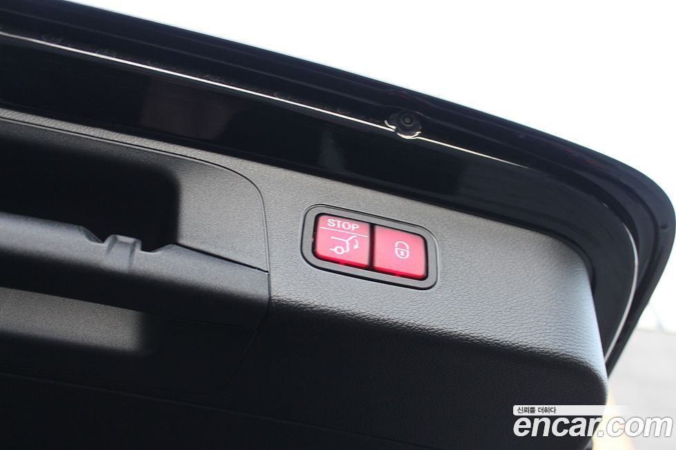 Mercedes-Benz GLC-Class 2022