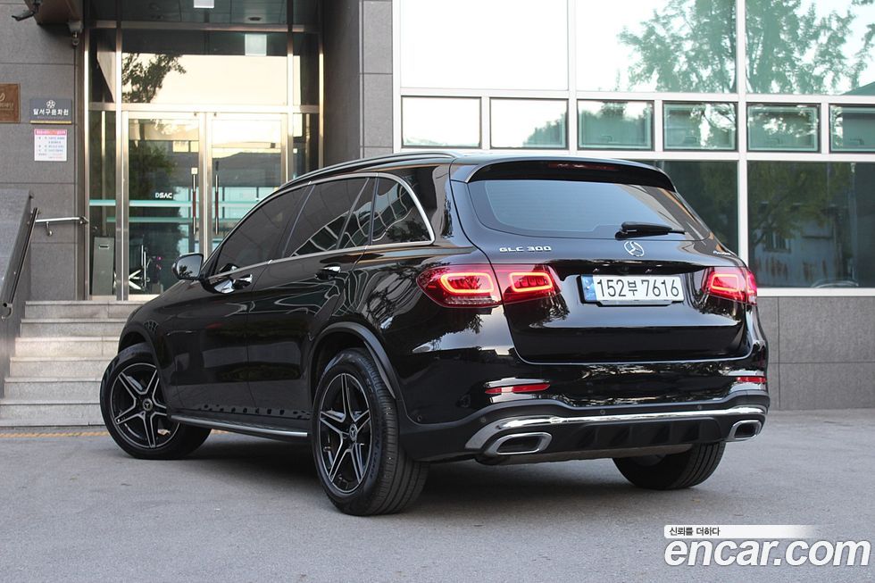 Mercedes-Benz GLC-Class 2022