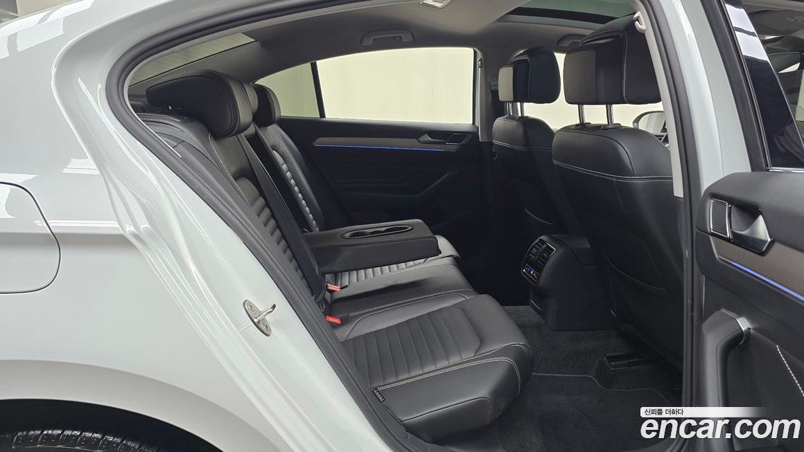 Volkswagen Passat 2022