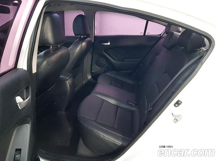 Kia K3 2015
