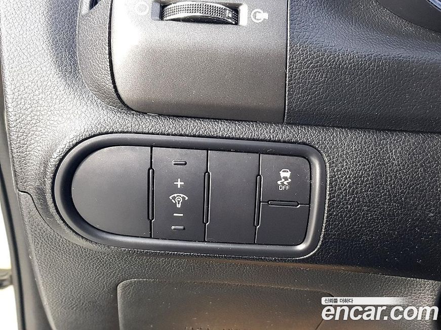 Kia K3 2015