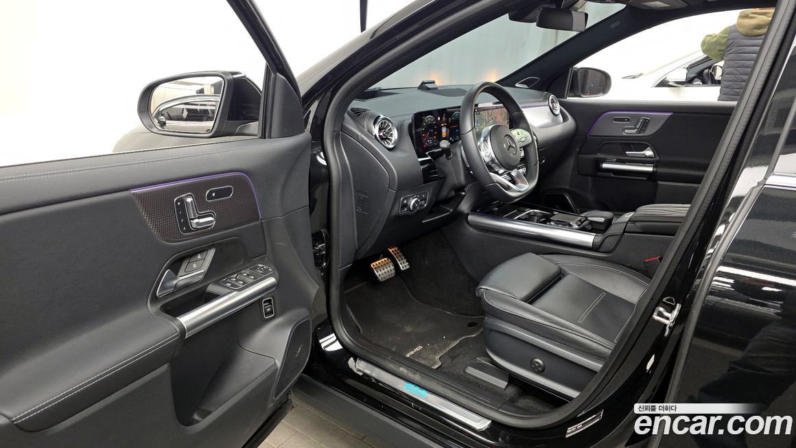 Mercedes-Benz EQA 2023