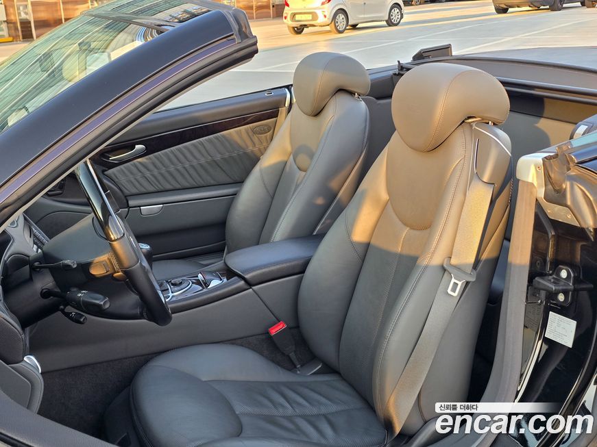 Mercedes-Benz SL-Class 2005
