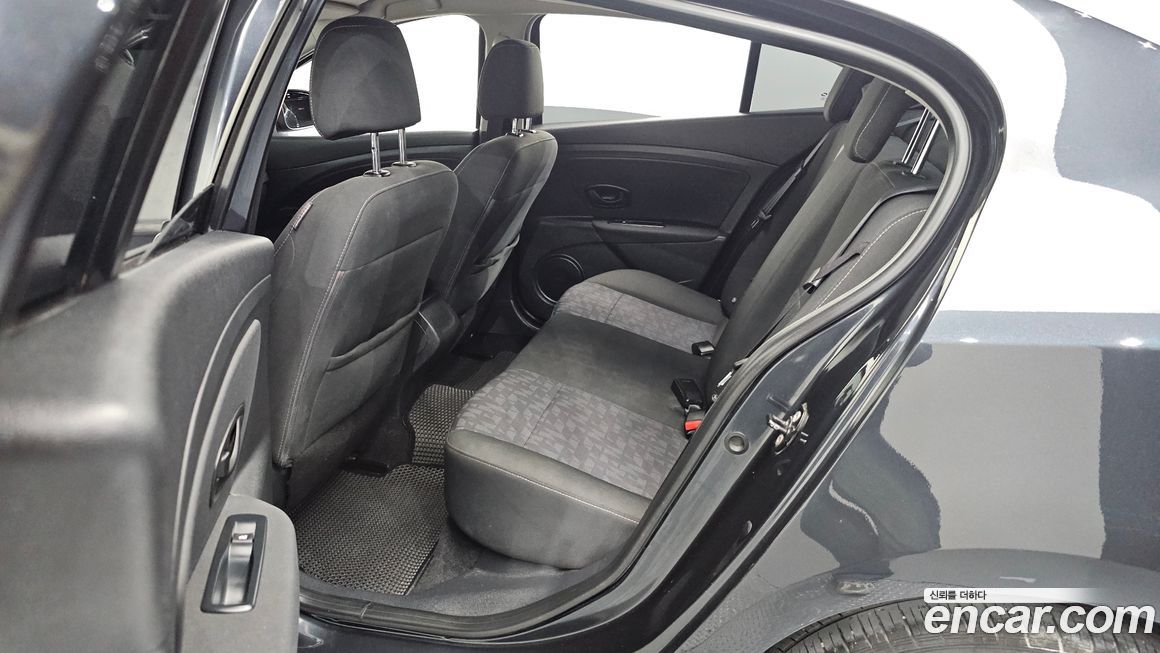 Renault-KoreaSamsung SM3 2013