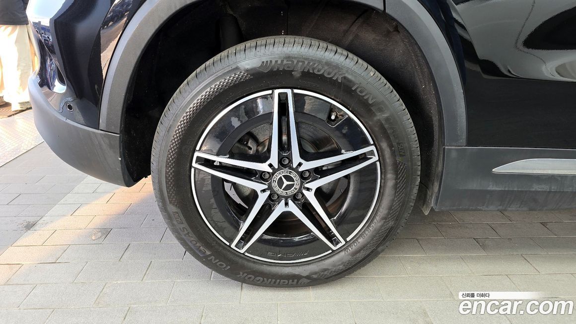 Mercedes-Benz EQA 2023